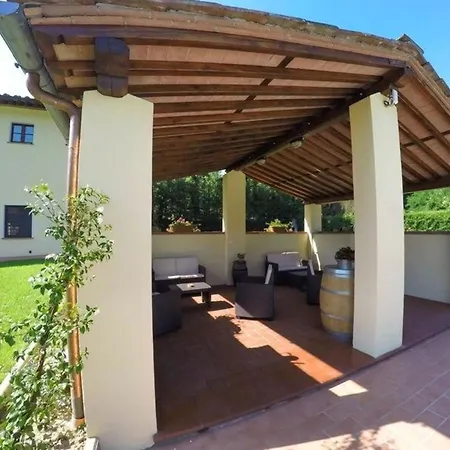 Ferienhaus Mit Privatpool Fuer 27 Personen Ca 346 Qm In Monsagrati, Toskana Provinz Lucca *